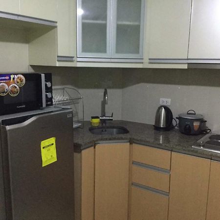 מנילה Palm Tree Villas 2 מראה חיצוני תמונה